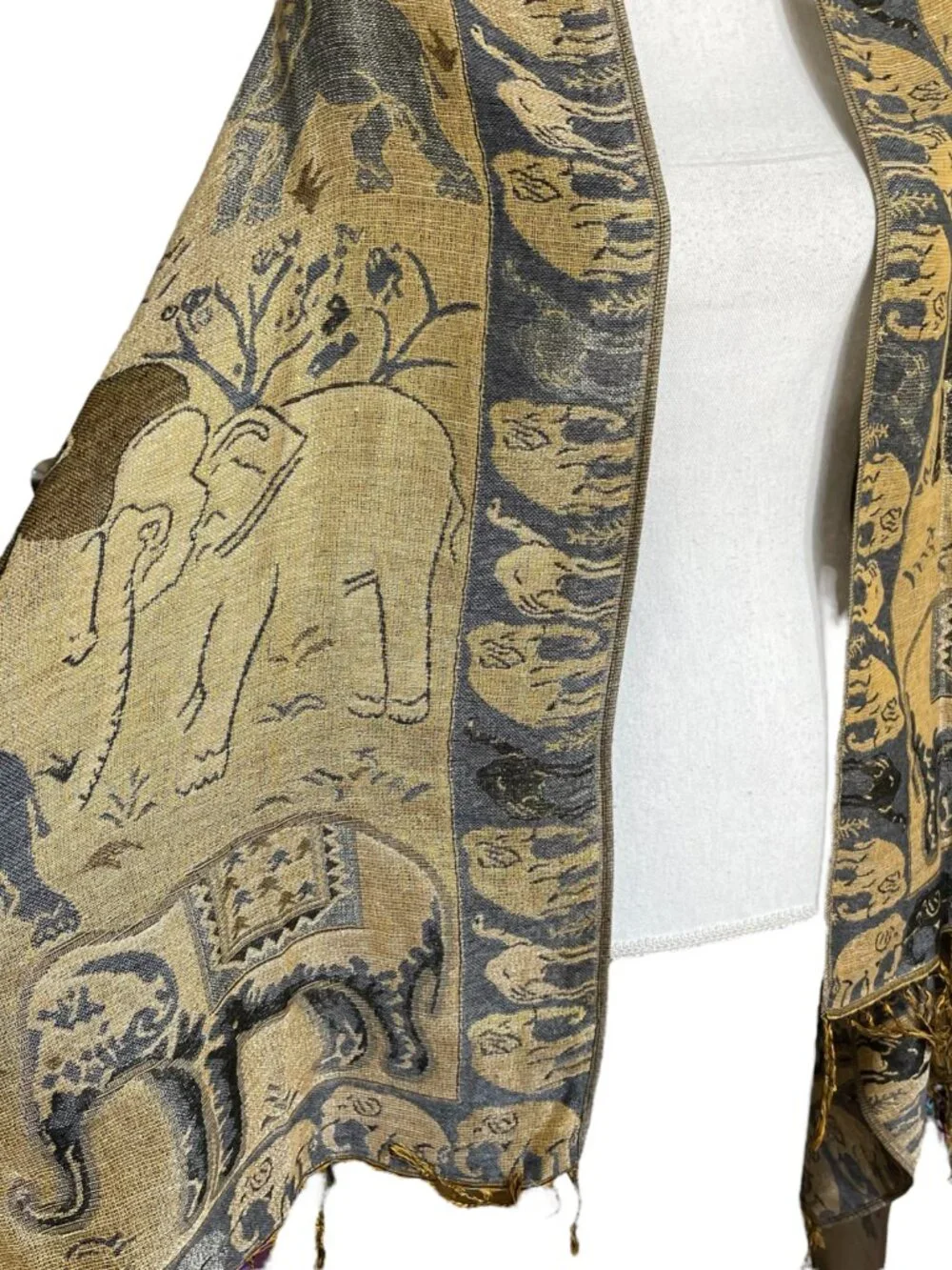 100% Pashmina Cashmere Elephant Scarf Tassel 66